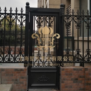 石化鋁藝小門圍欄