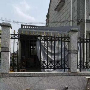 庭院圍欄鋁藝圍欄護(hù)欄