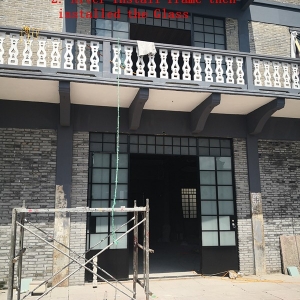 鐵藝大門老鋼窗玻璃門
